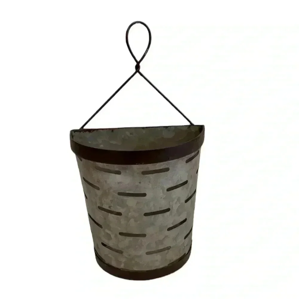 Olive basket decor